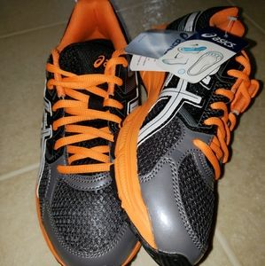 Men's size 6 Asics Gel Contend 3 Running Shoes